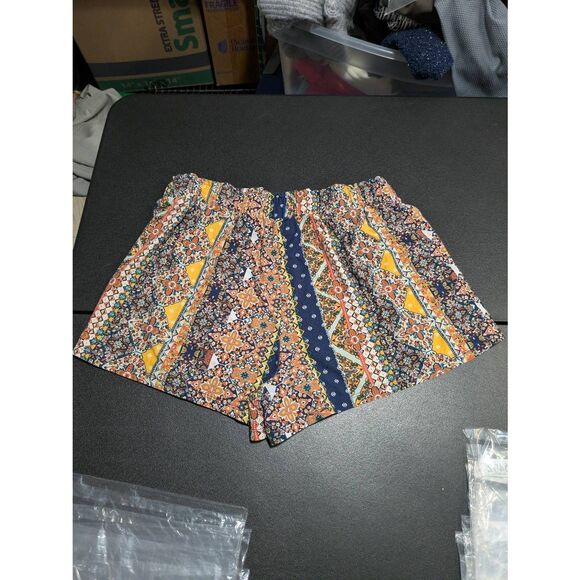Bobbie Brooks Super Soft Shorts Stretch Boho Floral Stripe Gypsy Elastic Women's - Picture 2 of 4